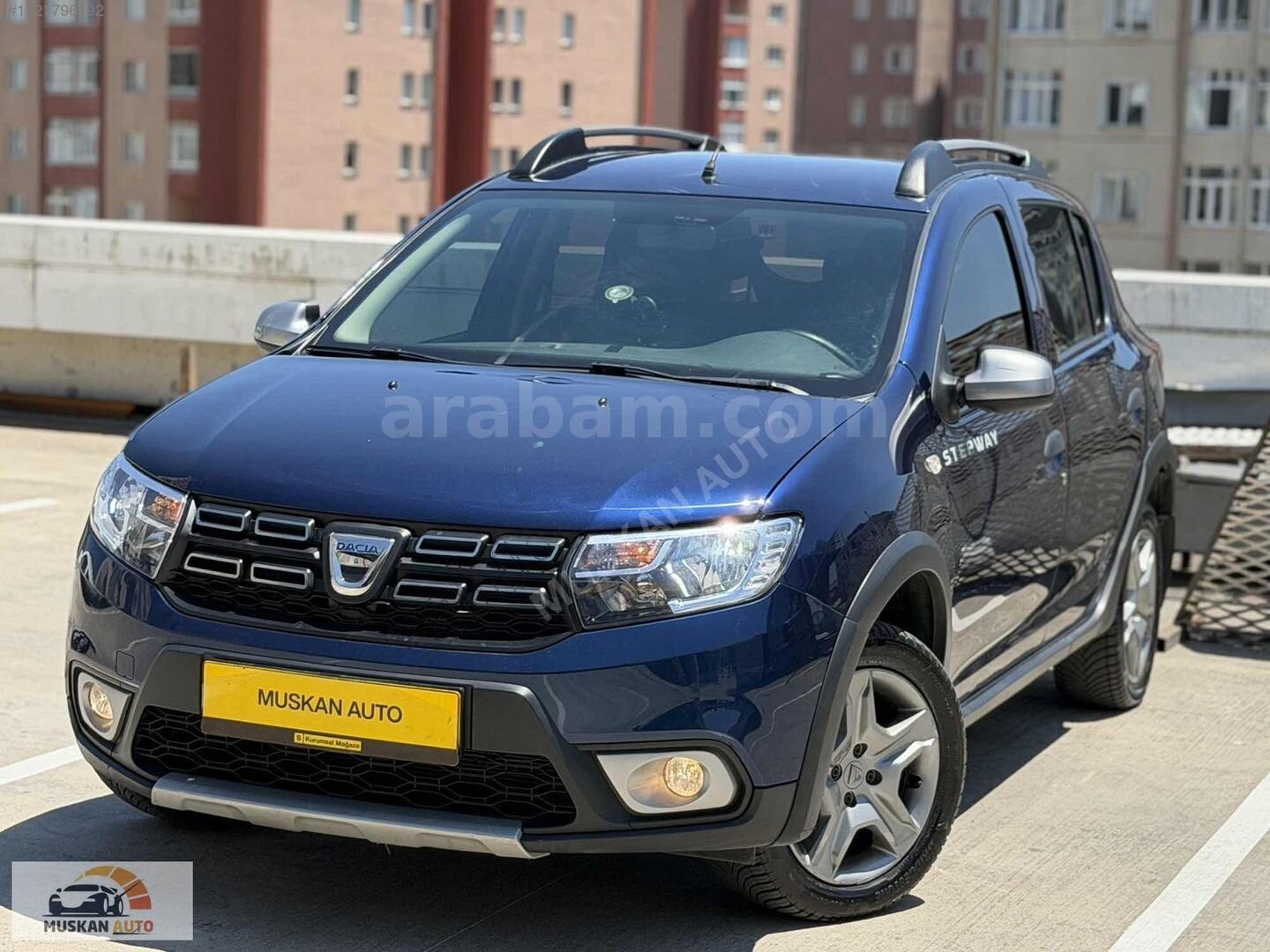 Galeriden Dacia Sandero 0.9 TCe Stepway Easy-R 2018 Model İstanbul 100.000 km Lacivert 3