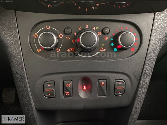KAMER DEN 2019 DACİA SANDERO 0.9 TCE STEPWAY BENZİN MANUEL