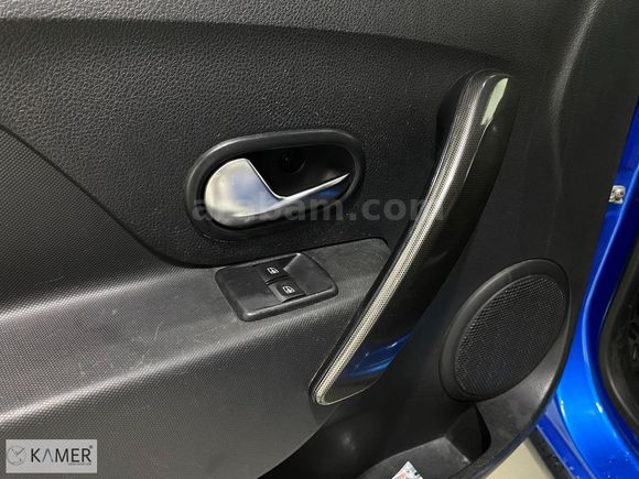KAMER DEN 2019 DACİA SANDERO 0.9 TCE STEPWAY BENZİN MANUEL