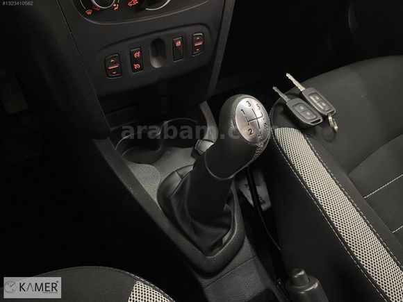 KAMER DEN 2019 DACİA SANDERO 0.9 TCE STEPWAY BENZİN MANUEL