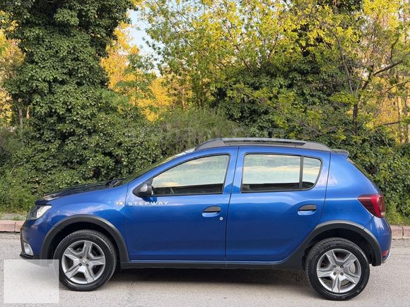 TURBO OTOMATİK ÇOK TEMİZ DİRİ BAKIMLI ÇOK TEMİZ 2 PARÇA BOYALI