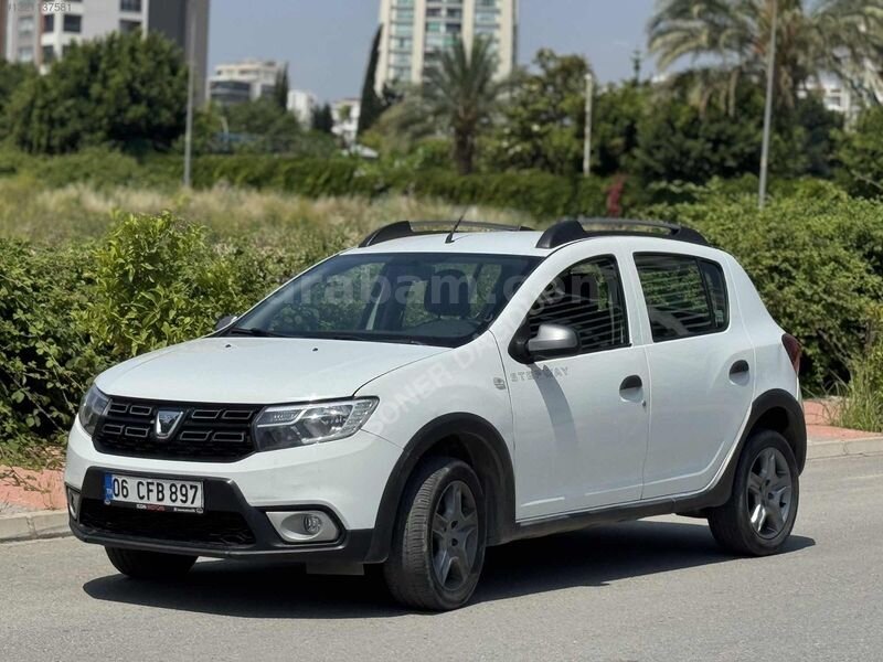 Galeriden Dacia Sandero 0.9 TCe Stepway Easy-R 2020 Model Mersin 167.000 km Beyaz