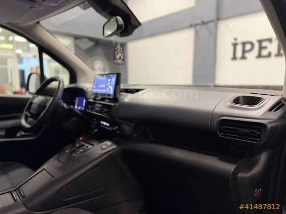 İPEK AUTO / Doblo Combi Premio Plus Cam Tavan / TAMAMINA KREDİ