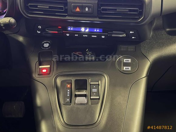 İPEK AUTO / Doblo Combi Premio Plus Cam Tavan / TAMAMINA KREDİ