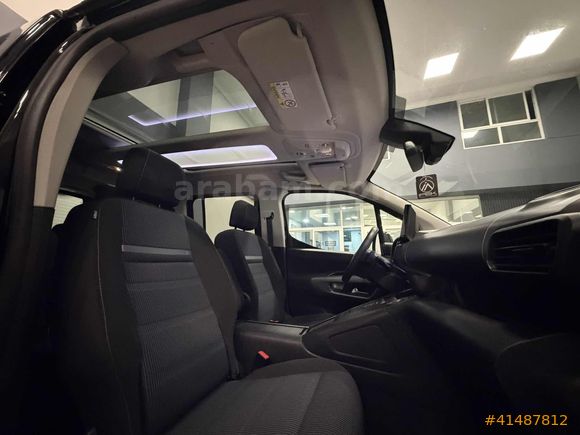 İPEK AUTO / Doblo Combi Premio Plus Cam Tavan / TAMAMINA KREDİ