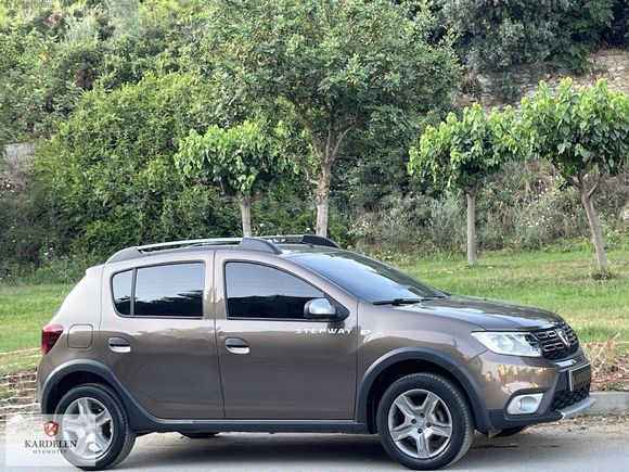 2021-Çıkışlı/Dacia Sandero/27.600Km/Hatasız/Boyasız/Tramersiz