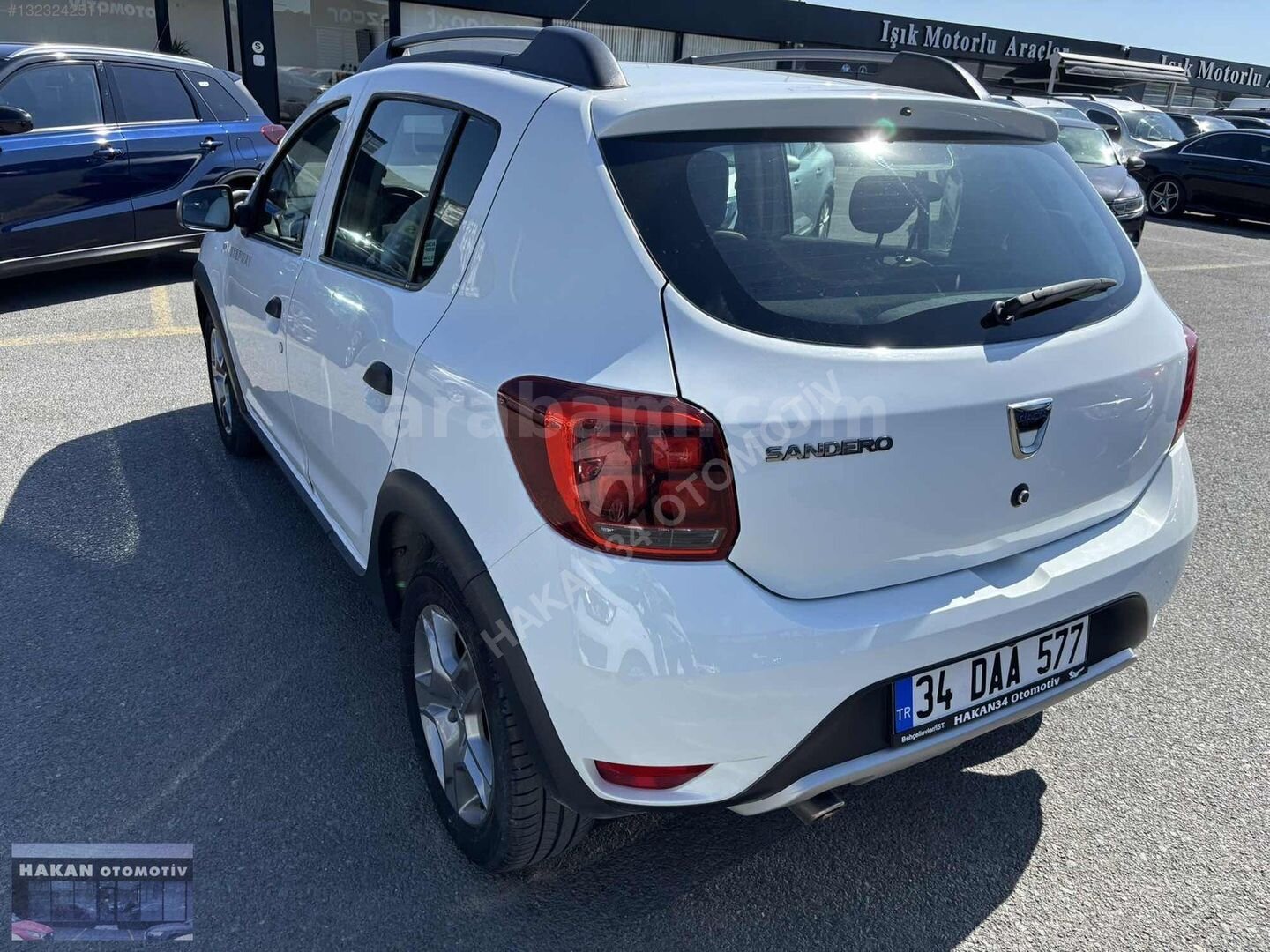 Galeriden Dacia Sandero 0.9 TCe Turbo Stepway 2020 Model İstanbul 72.000 km Beyaz 6