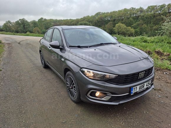 Sahibinden Fiat Egea 1.4 Fire Easy Plus 2023 Model Bilecik 18.000 km Gri (titanyum)