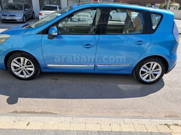 Sahibinden Renault Scenic 1.5 dCi Privilege 2012 Model 
