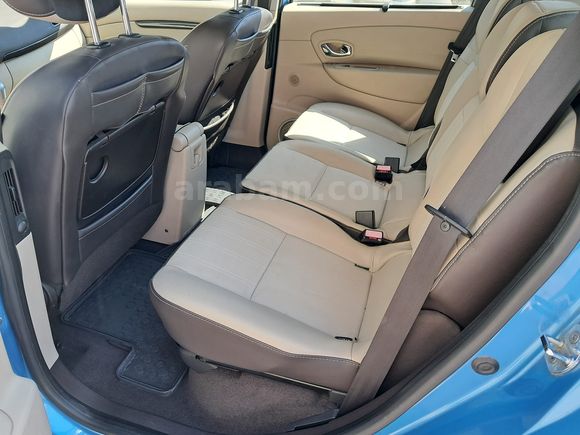 Sahibinden Renault Scenic 1.5 dCi Privilege 2012 Model 