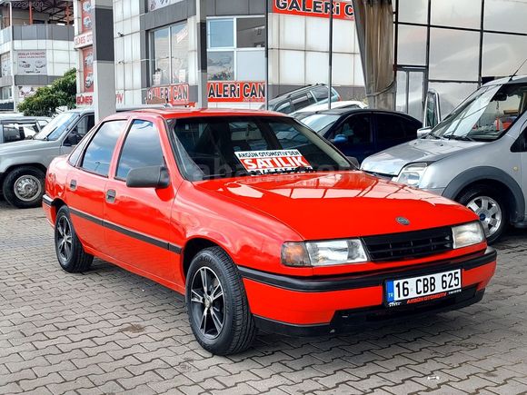 AKGÜN den 1990 MDL HİDROLİK DİREKSİYON VECTRA KUSURSUZ TEMİZLİKT