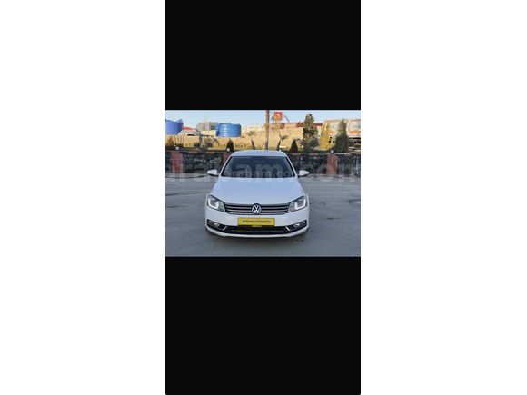 Soğancı otomotiv den  2011 model Volkswagen Passat 2.0 TDi BlueMotion Highline 