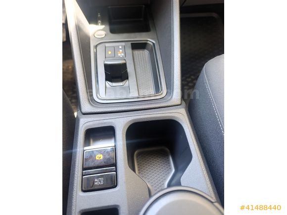SADECE 50 KM'DE OTOMATİK CADDY