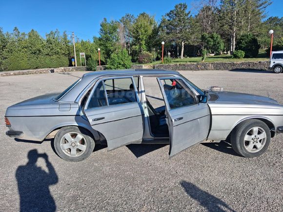 Sahibinden Mercedes - Benz 200 D