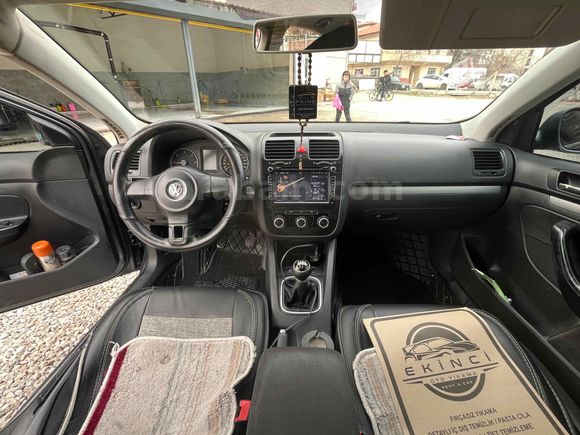 Sahibinden Volkswagen Jetta 1.6 TDi Primeline 2011 Model 
