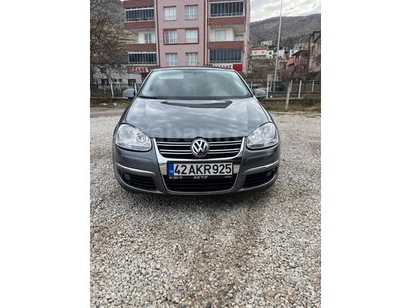 Sahibinden Volkswagen Jetta 1.6 TDi Primeline 2011 Model 