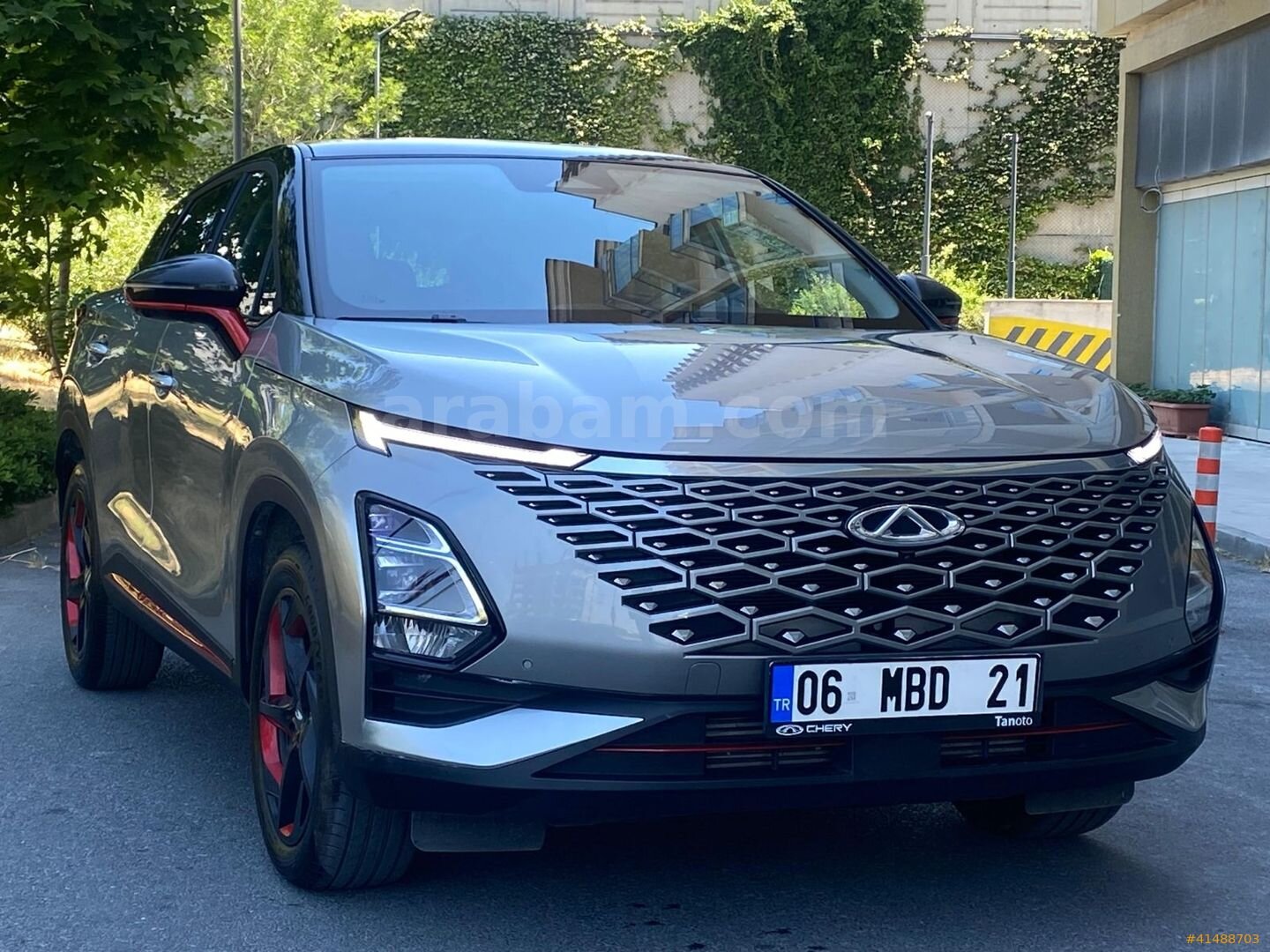Galeriden Chery Omoda 5 1.6 T-GDI Luxury 2023 Model İstanbul 41.500 km Gri 3