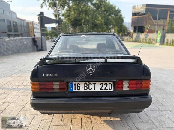 1991 MERCEDES 190E
