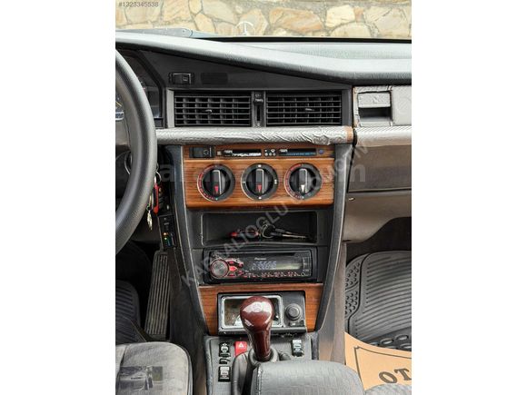 1992 Mercedes 190 E 2.0 DEĞİŞENSİZ SINIF
