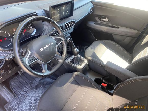 2025 MODEL SANDERO STEPWAY HATASIZ BOYASIZ TRAMERSİZ