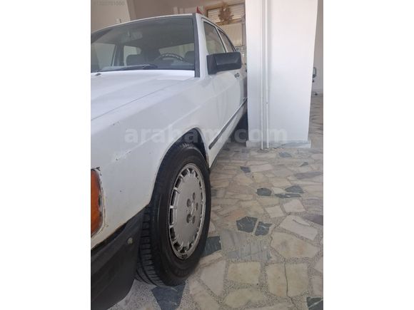 1986 model 190 d