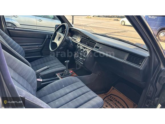 KUZENLER'den Sunrooflu, Bakımlı, Tertemiz M.BENZ 190E