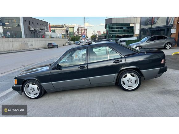 KUZENLER'den Sunrooflu, Bakımlı, Tertemiz M.BENZ 190E