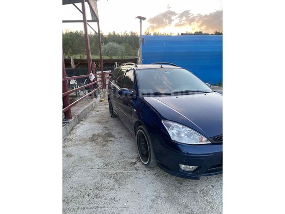Sahibinden Ford Focus 1.6 Ghia 2003 Model 