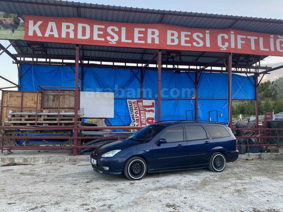 Sahibinden Ford Focus 1.6 Ghia 2003 Model 