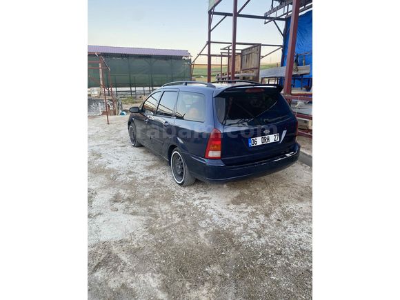 Sahibinden Ford Focus 1.6 Ghia 2003 Model 