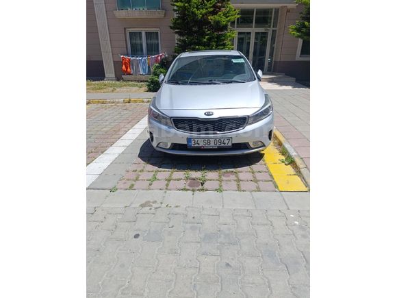 Sahibinden Kia Cerato 1.6 CRDi Concept Plus 2016 Model