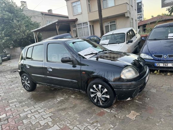 Galeriden Renault Clio 1.4 RN 2002 Model Çanakkale