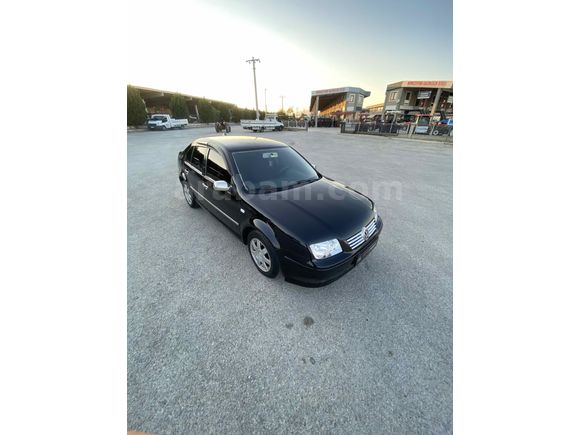 Sahibinden Volkswagen Bora 1.6 Trendline 2000 Model 