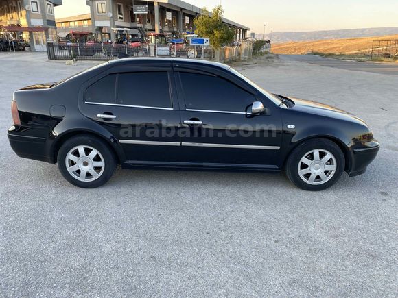 Sahibinden Volkswagen Bora 1.6 Trendline 2000 Model 