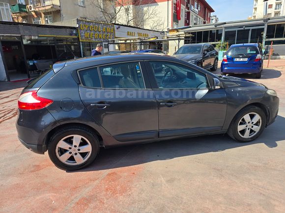 Değişensiz, Expertiz ve Servis Bakım Kayıtları Görsellerde Ekli