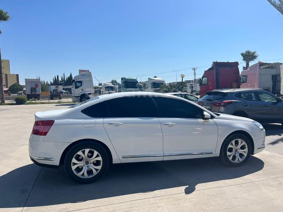 EKREM DEN 2011 MODEL CİTROEN C 5 MANUEL