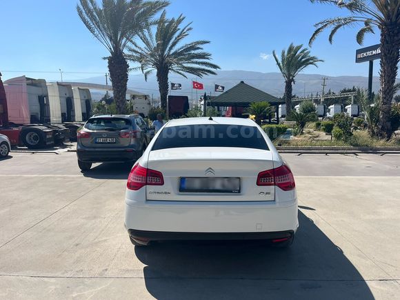 EKREM DEN 2011 MODEL CİTROEN C 5 MANUEL