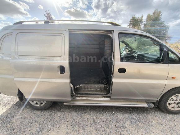 Sahibinden Hyundai Starex 2.5 TCI Panelvan 2006 Model
