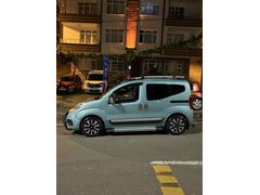 Sahibinden Fiat Fiorino Combi 1.3 Multijet Premio 2017 Model 