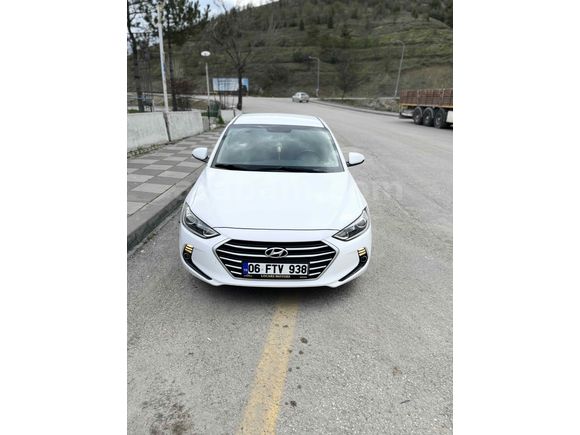 Sahibinden Hyundai Elantra 1.6 CRDi Style Plus 2017 Model 