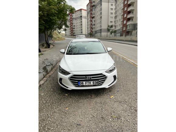 Sahibinden Hyundai Elantra 1.6 CRDi Style Plus 2017 Model 