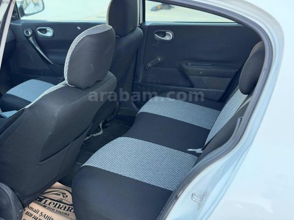 2009 MODEL 1.6 BENZİNLİ BAKIMLI BİR ARAÇTIR