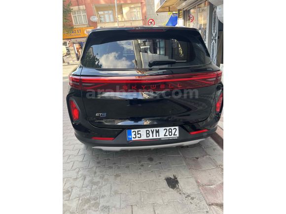 Sahibinden Skywell ET5 Legend 2023 Model  31.800 km Siyah