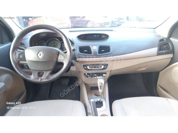 2011 MODEL MEGANE 3 1.6 16V OTOMATİK VİTES