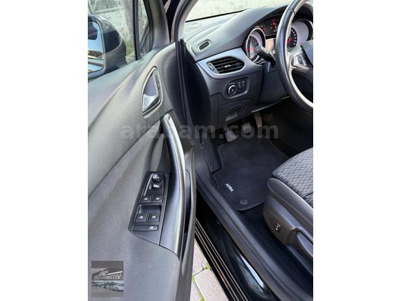 2020 MODEL ASTRA ÖZEL SERİSİDR HATASZ BOYASIZDIR KM 35 BİNDEDİR