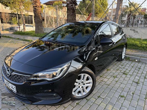 2020 MODEL ASTRA ÖZEL SERİSİDR HATASZ BOYASIZDIR KM 35 BİNDEDİR