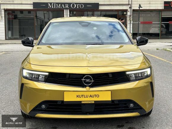 2023 BOYASIZ 1.2T ELEGANCE 130 HP OTOMATİK