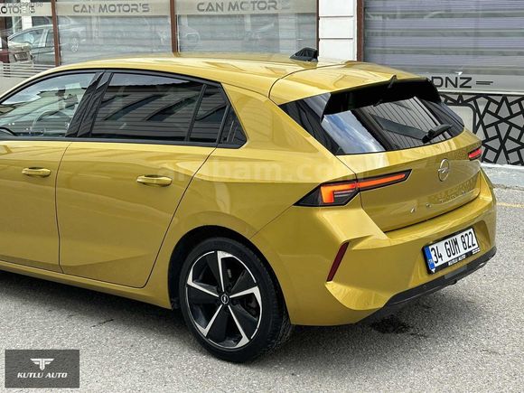 2023 BOYASIZ 1.2T ELEGANCE 130 HP OTOMATİK
