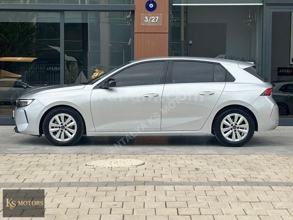 2024 MODEL OPEL ASTRA 1.2T EDİTİON 14.600 KM HATASIZ