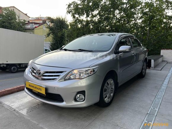 BUDAKLAR AUTO'DAN 2011 TOYOTA COROLLA MAKYAJLI BAKIMLI TEMİZ